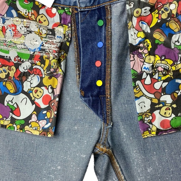 Levi’s Nintendo Super Mario Power Up Blue Tab 501 Straight 24x26 Womens Jeans - Picture 16 of 16